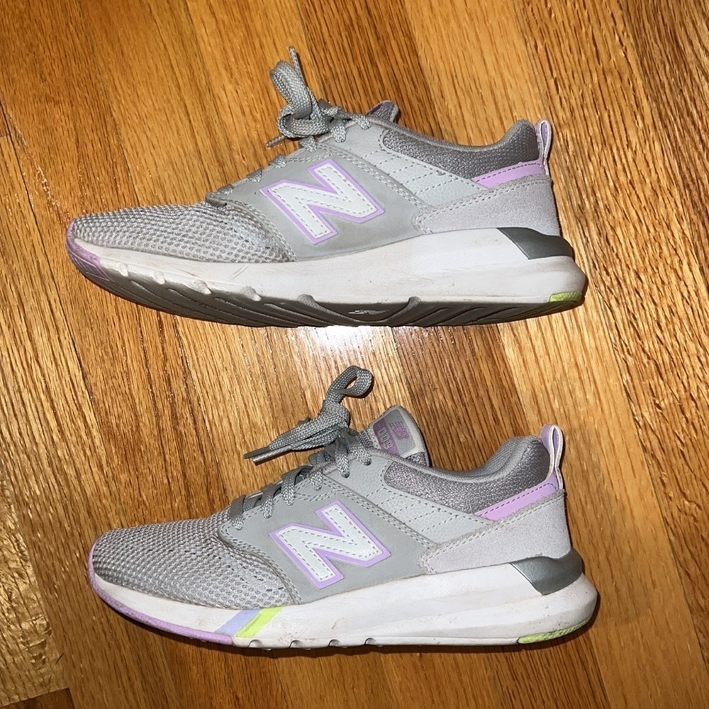 New balance 009 Women’s Sneakers - Picture 2 of 8